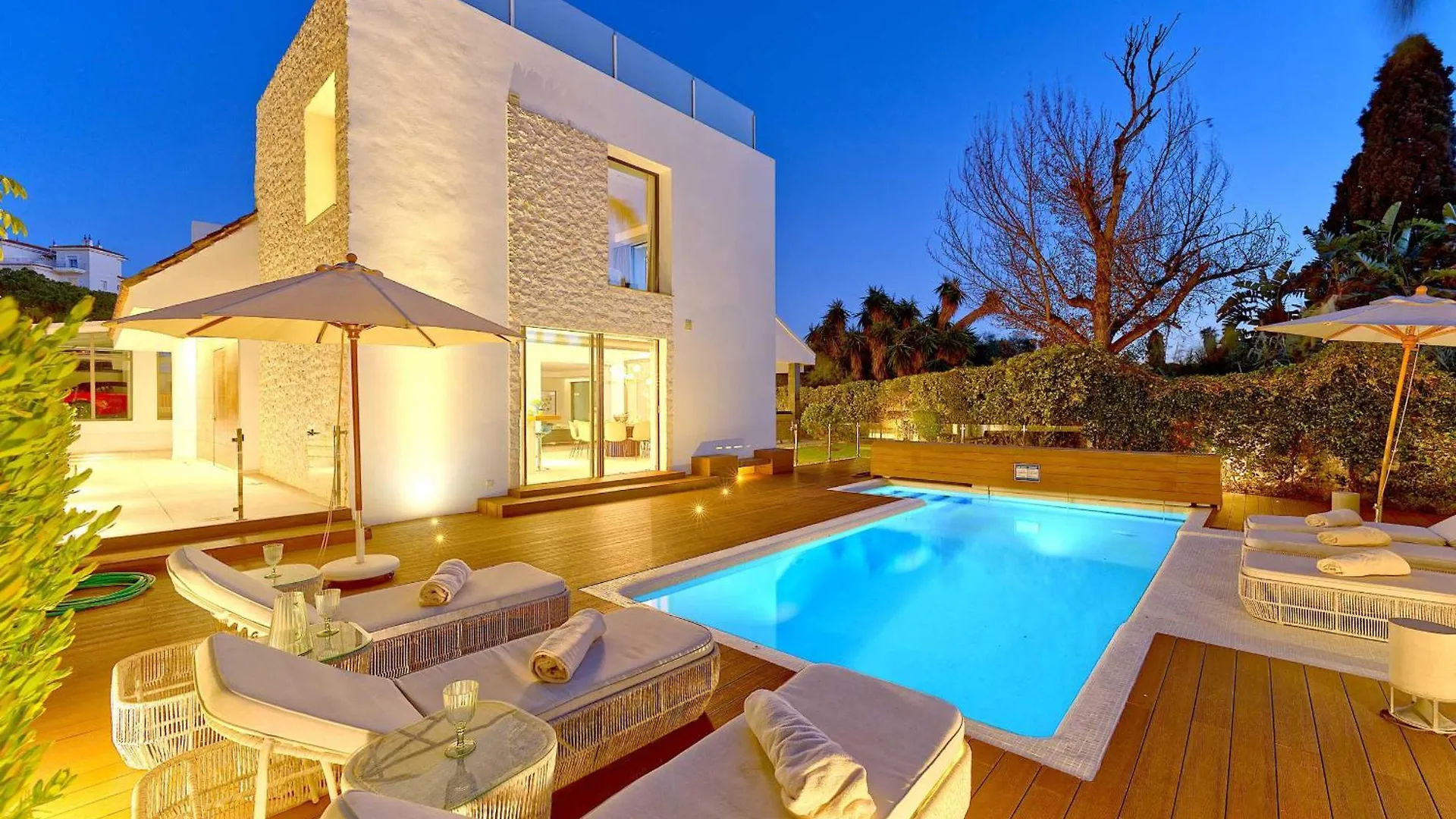 2244 New Modern Luxury Villa In Puerto Banus Marbella