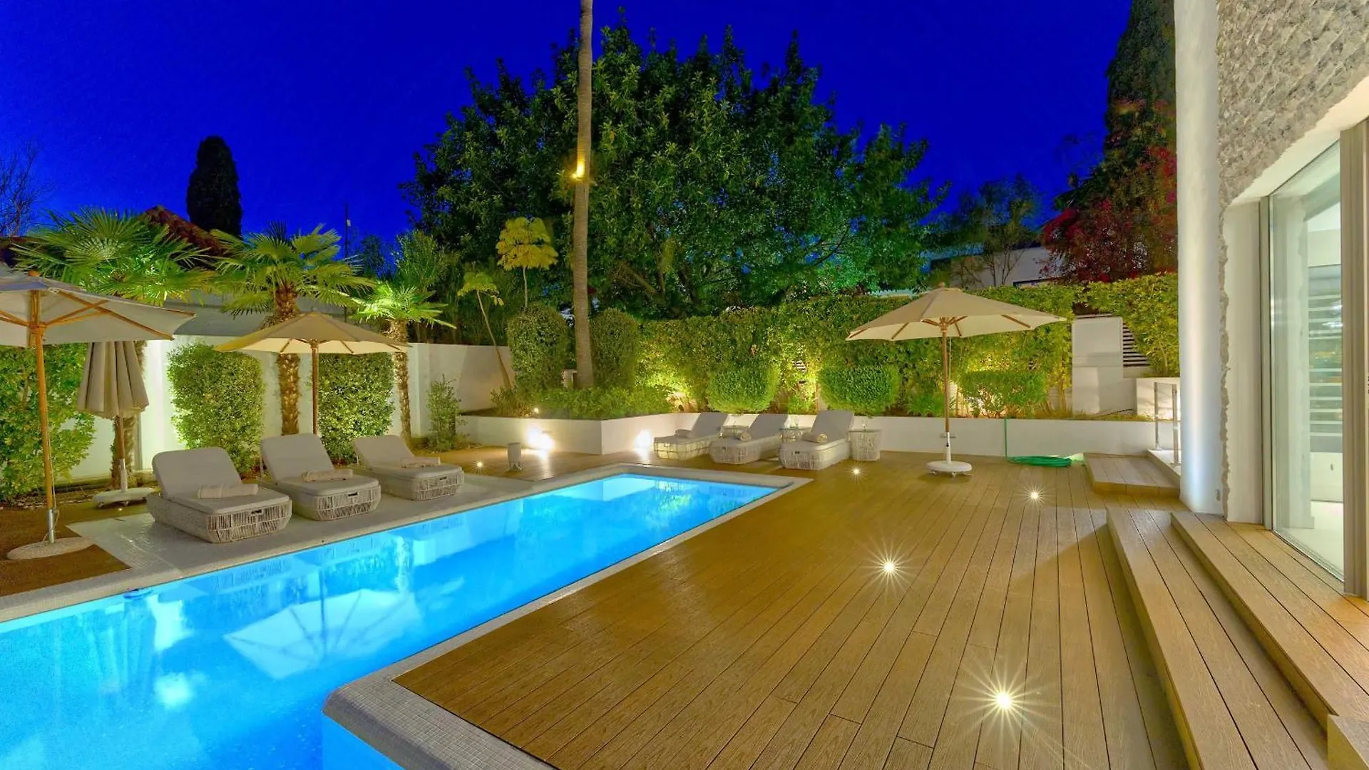 2244 New Modern Luxury Villa In Puerto Banus Marbella